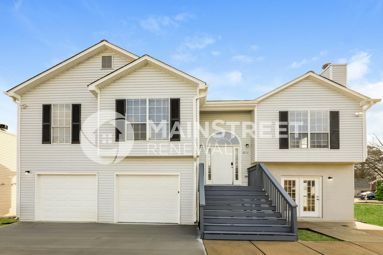 2626 W Meyer Dr, Morrow, GA 30260 Home for Rent 5 Beds, 2.5 Baths